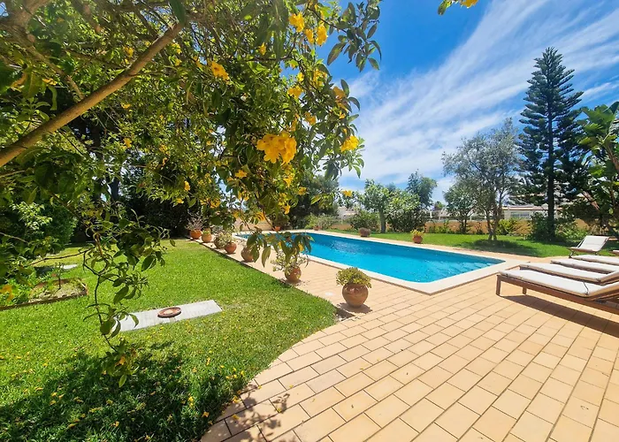 펜션 Casa Pepa-paca - Swiming Pool & Air Condition - - Sesmarias - By Bedzy