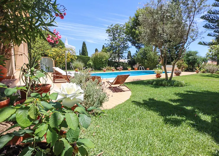 펜션 Casa Pepa-paca - Swiming Pool & Air Condition - - Sesmarias - By Bedzy